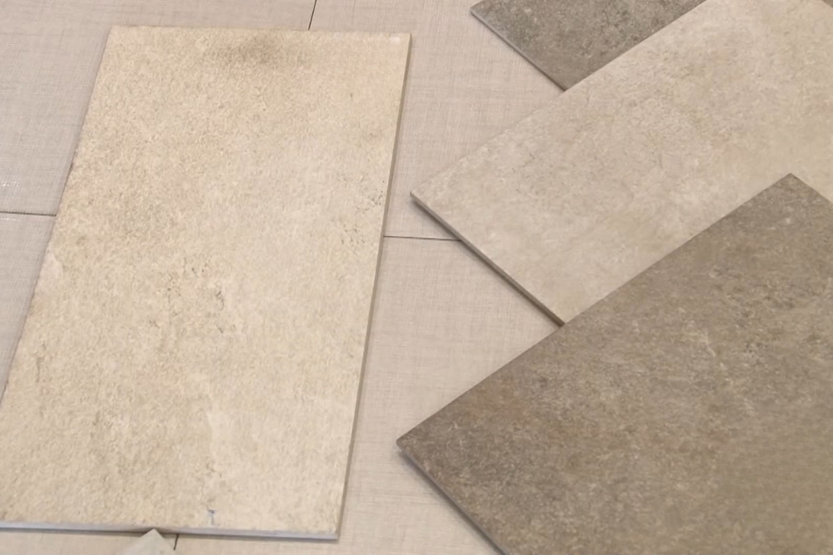 prikaz 4 različite velike pločice